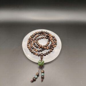 Vòng trầm mix cỏ 4 lá