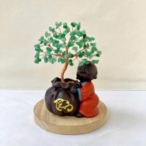 Tượng Chú Tiểu Ôm Cây